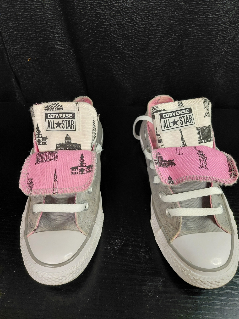 Converse All Star Gray Sneaker with Sparkle Pink Double Tongue Womens US size 7
